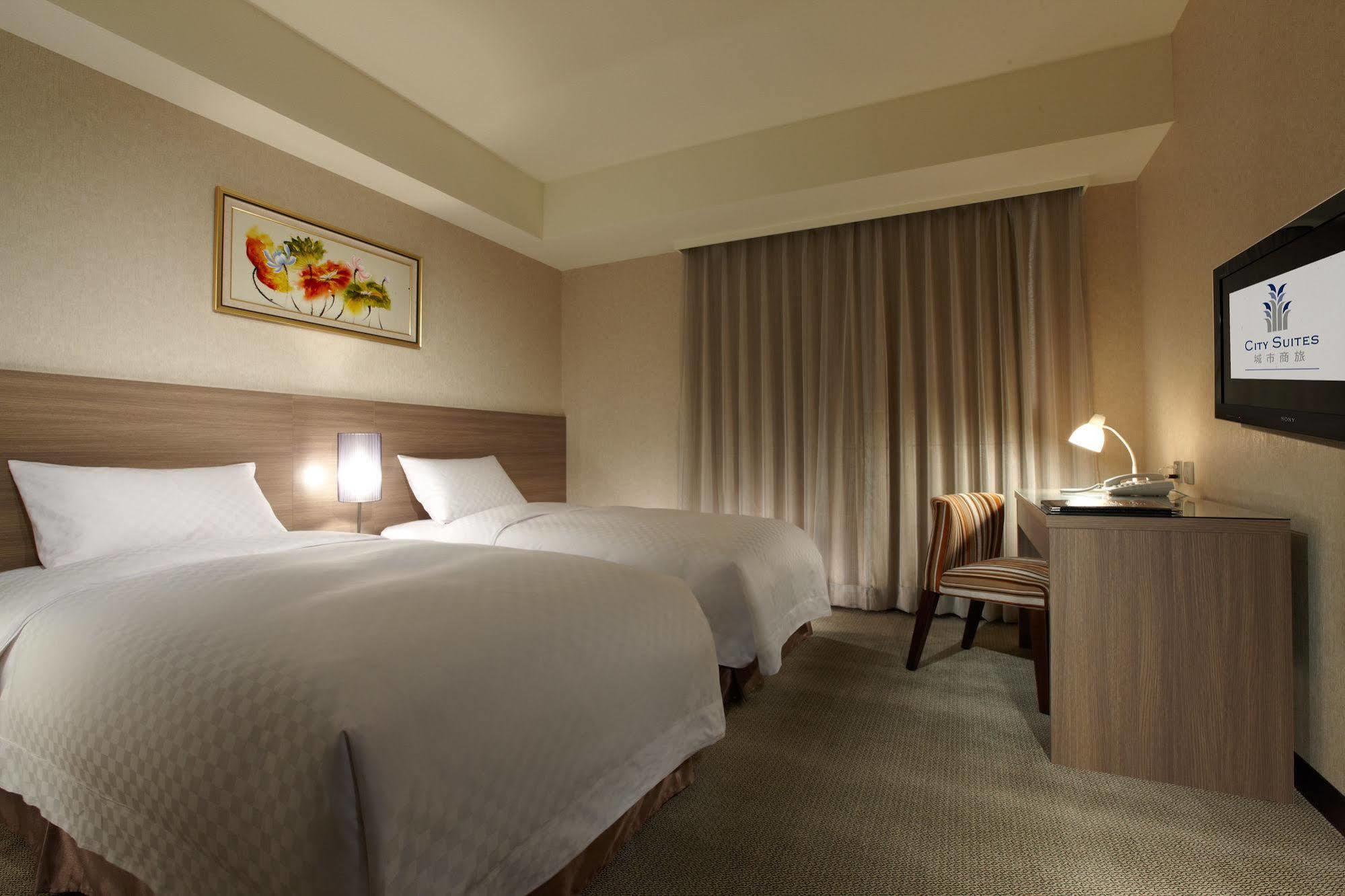 The Metro Hotel Taichung Extérieur photo