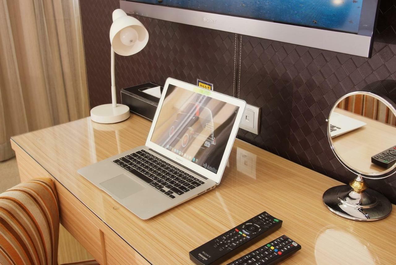 The Metro Hotel Taichung Extérieur photo