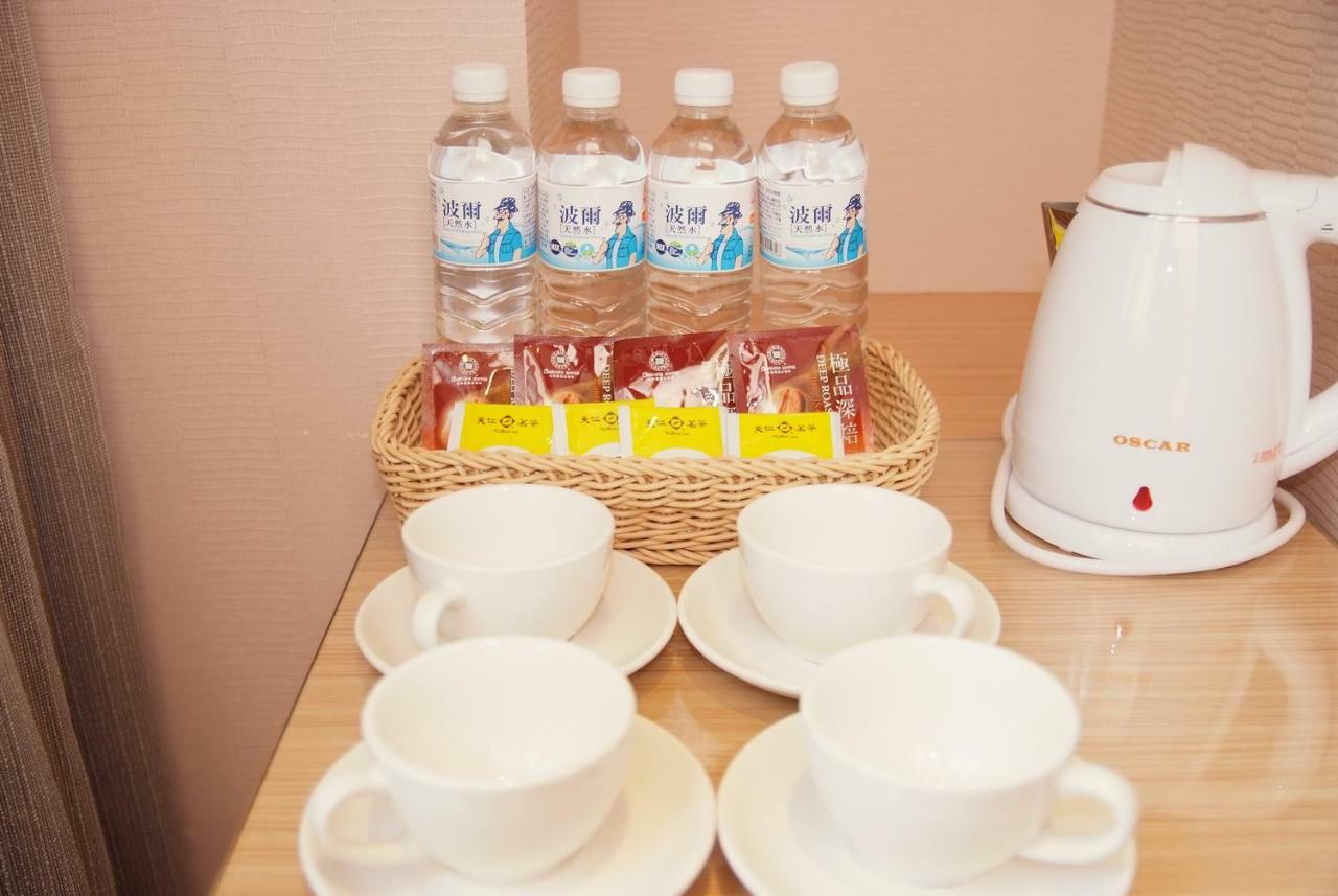 The Metro Hotel Taichung Extérieur photo